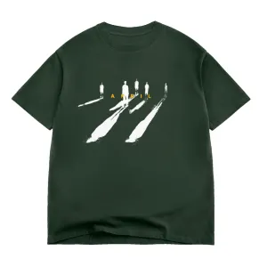 APRIL Shadows Tee Forest Green