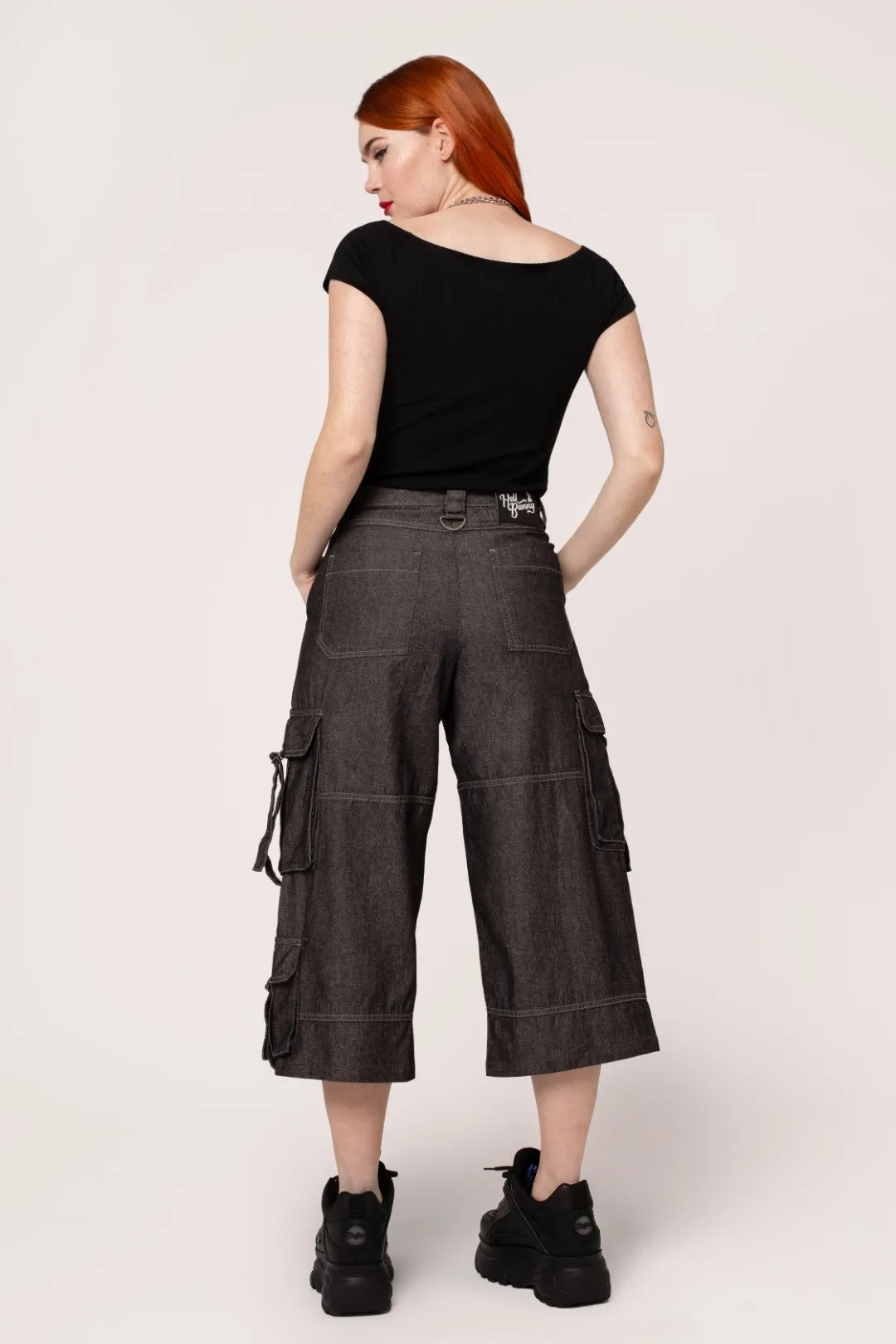 Ash Cropped Jeans