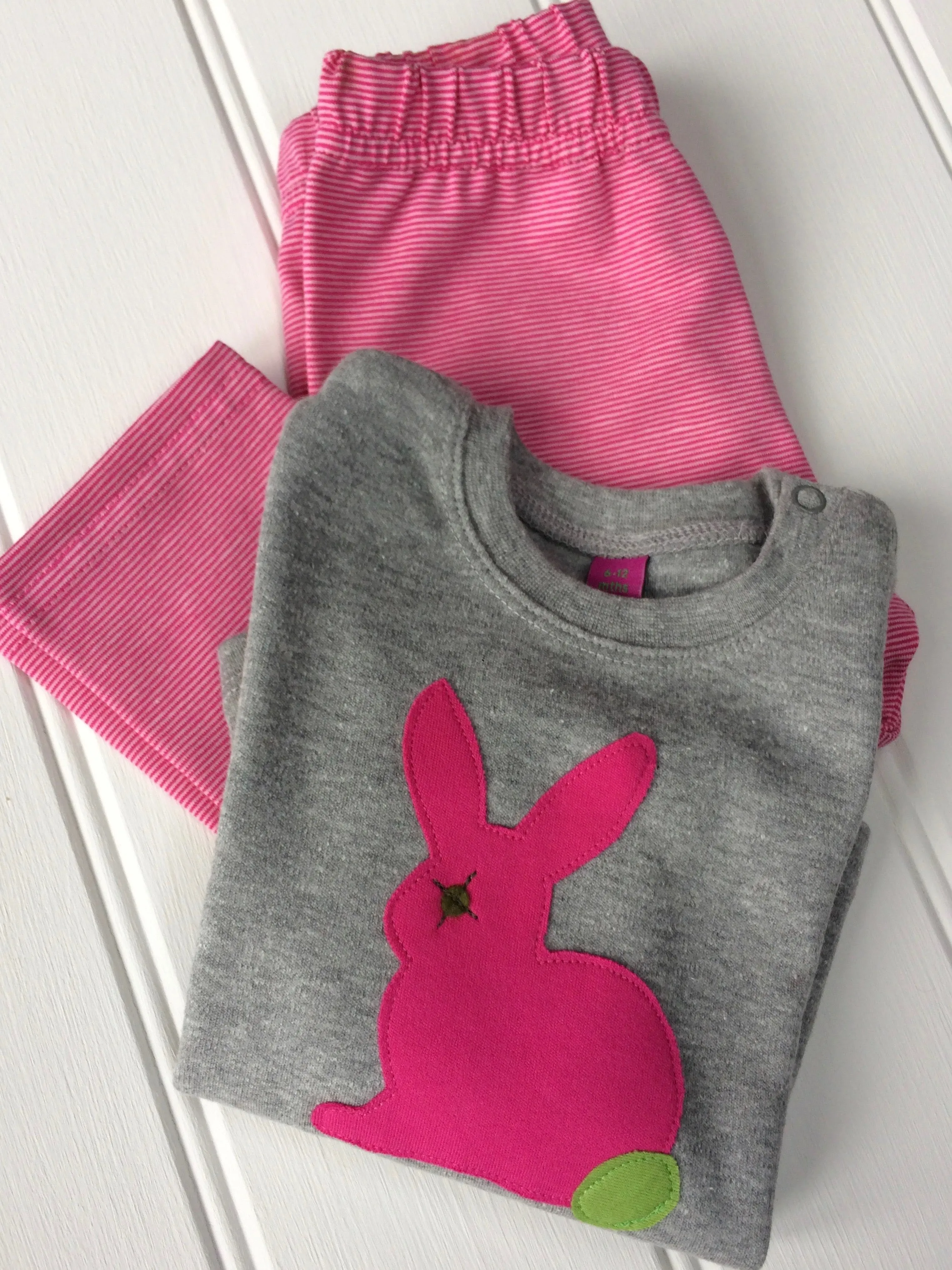Baby Rabbit T-shirt - Grey
