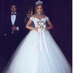 Ball Gown Off-the-Shoulder Sleeveless Floor-Length Lace Tulle Wedding Dresses