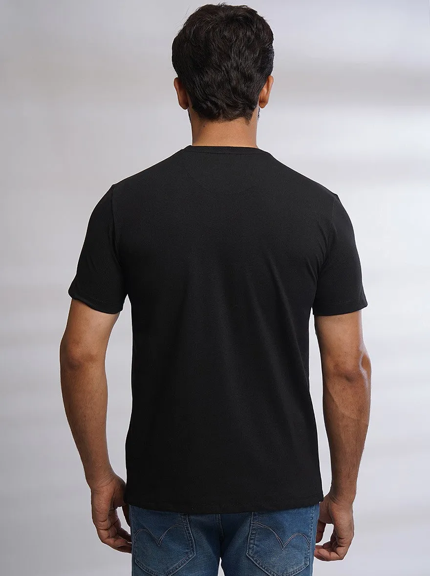 Black Solid Slim Fit T-Shirt | JadeBlue