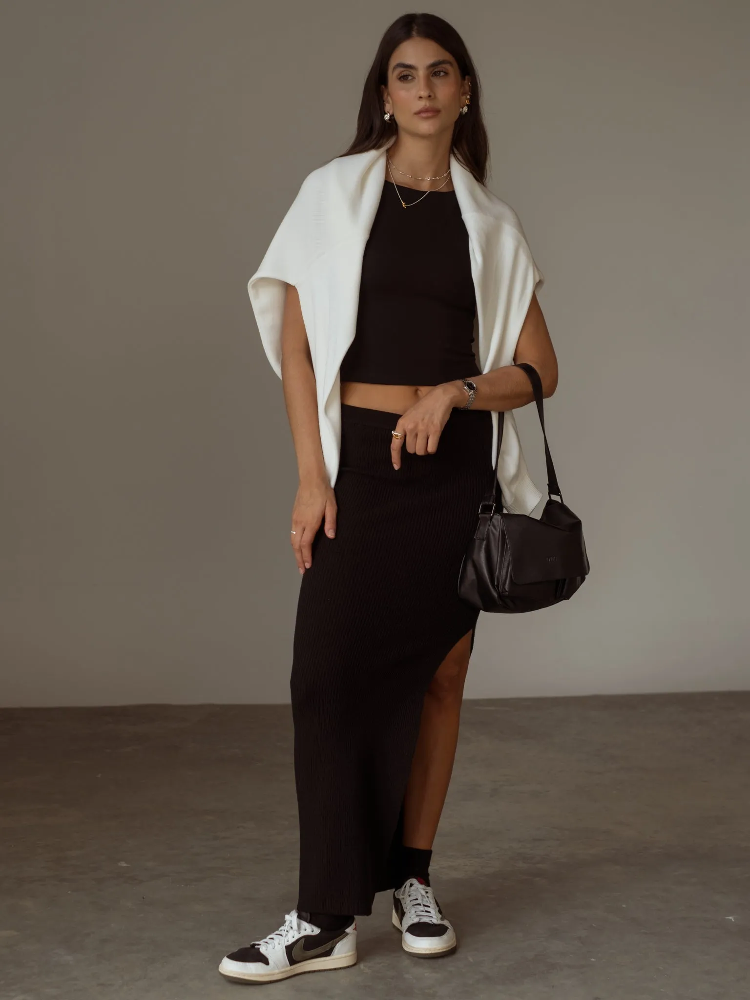 BOAT NECK TOP - BLACK