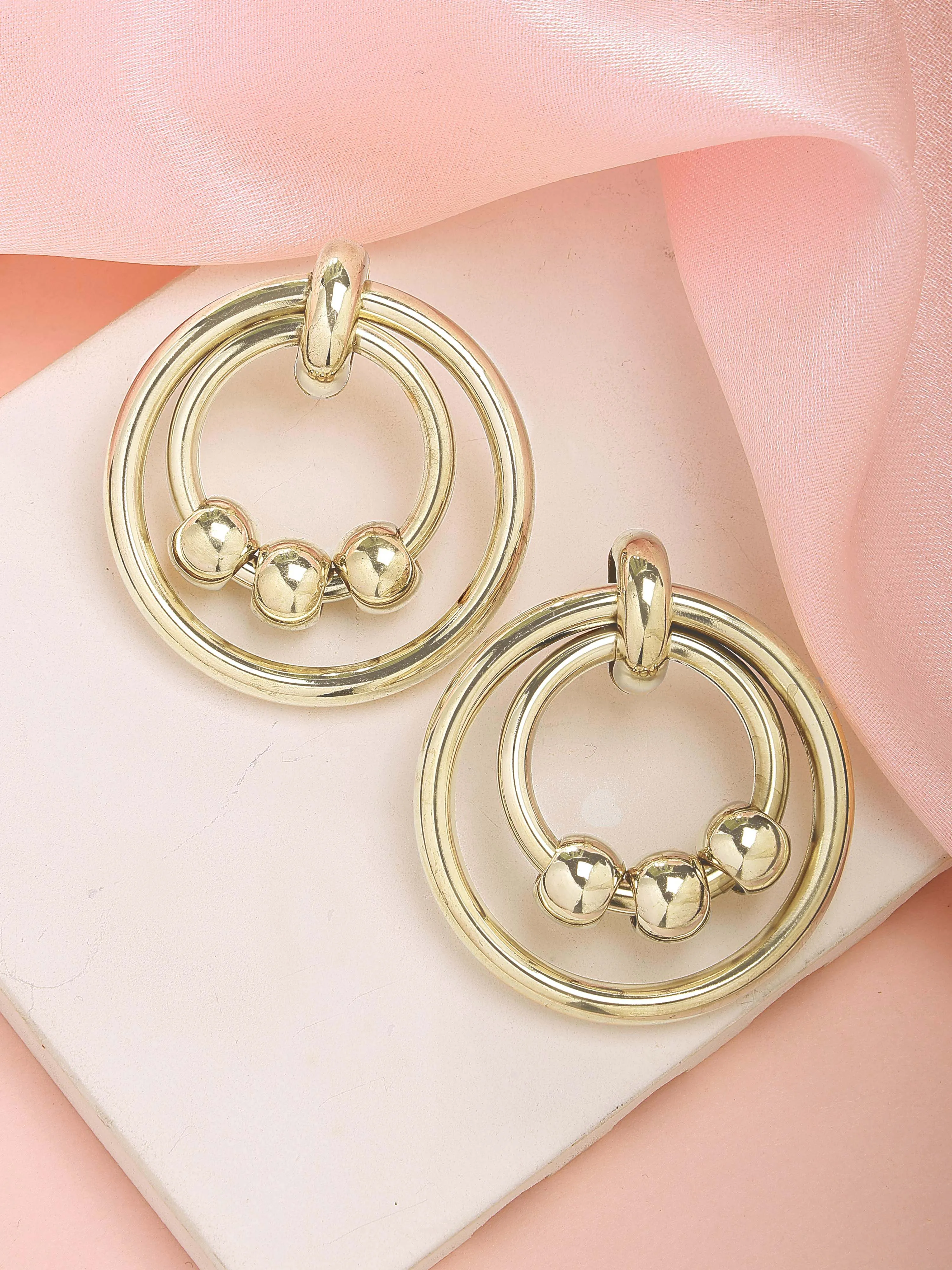 Bohey by KARATCART Gold Plated Contemporary Dangler Earrings for Women