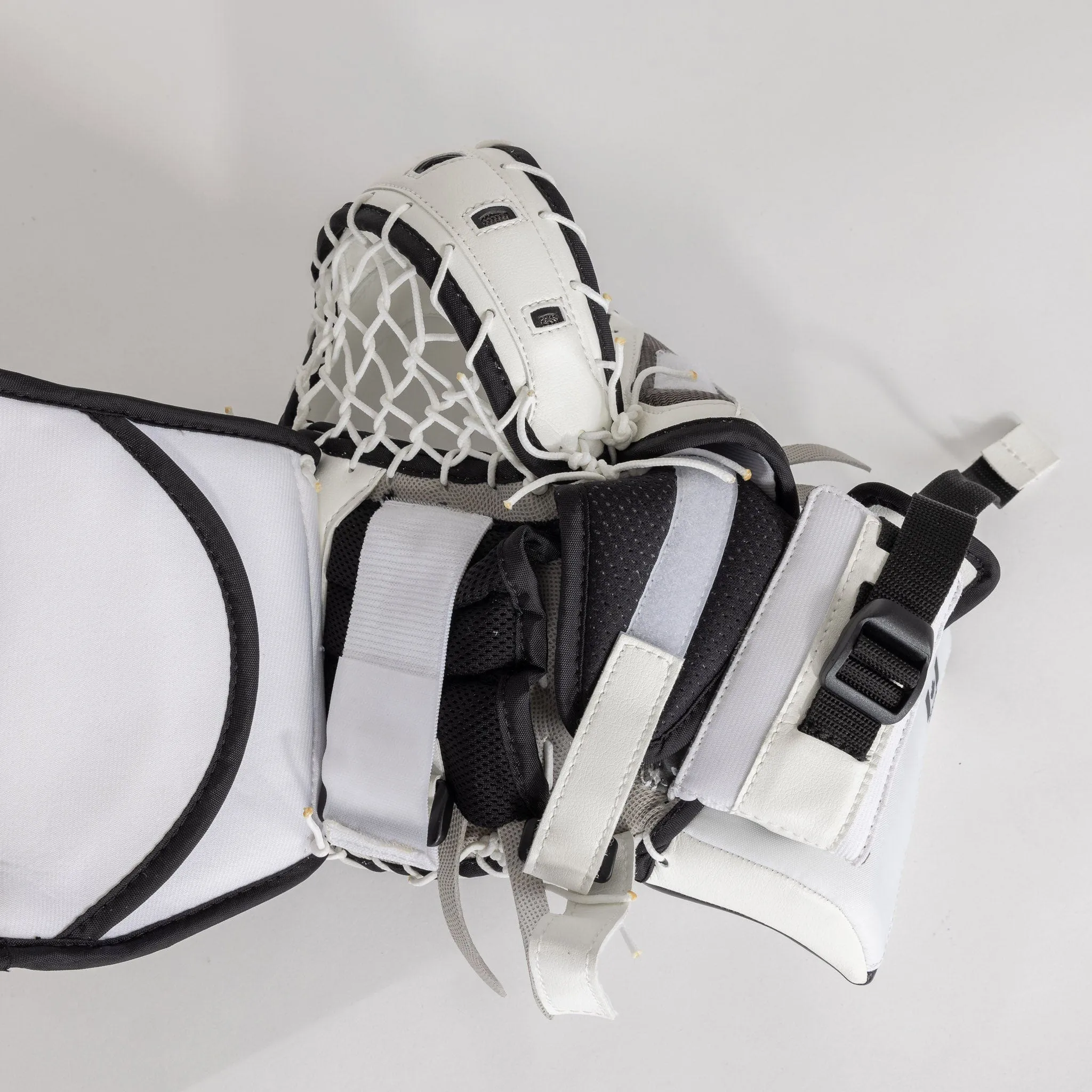 Brian's OPTik X3 Intermediate Goalie Catcher