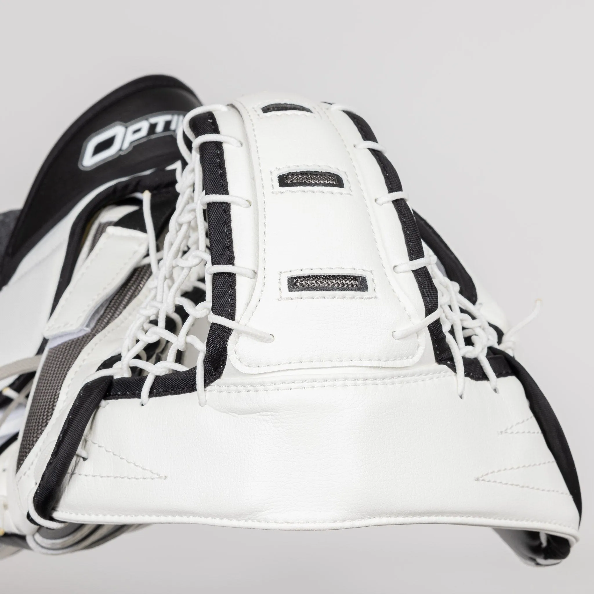 Brian's OPTik X3 Intermediate Goalie Catcher