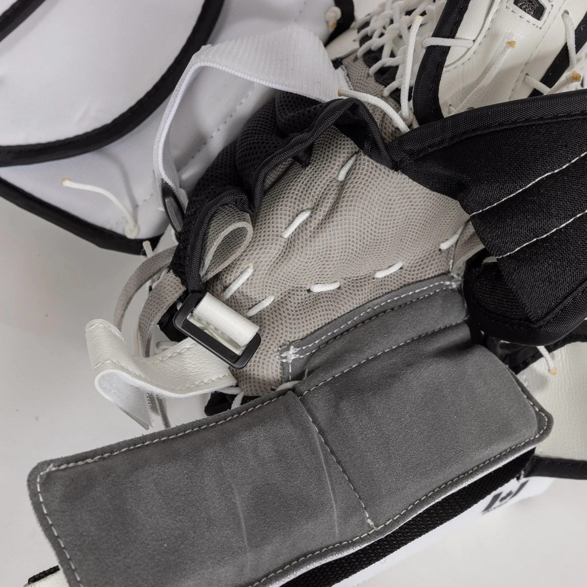 Brian's OPTik X3 Junior Goalie Catcher