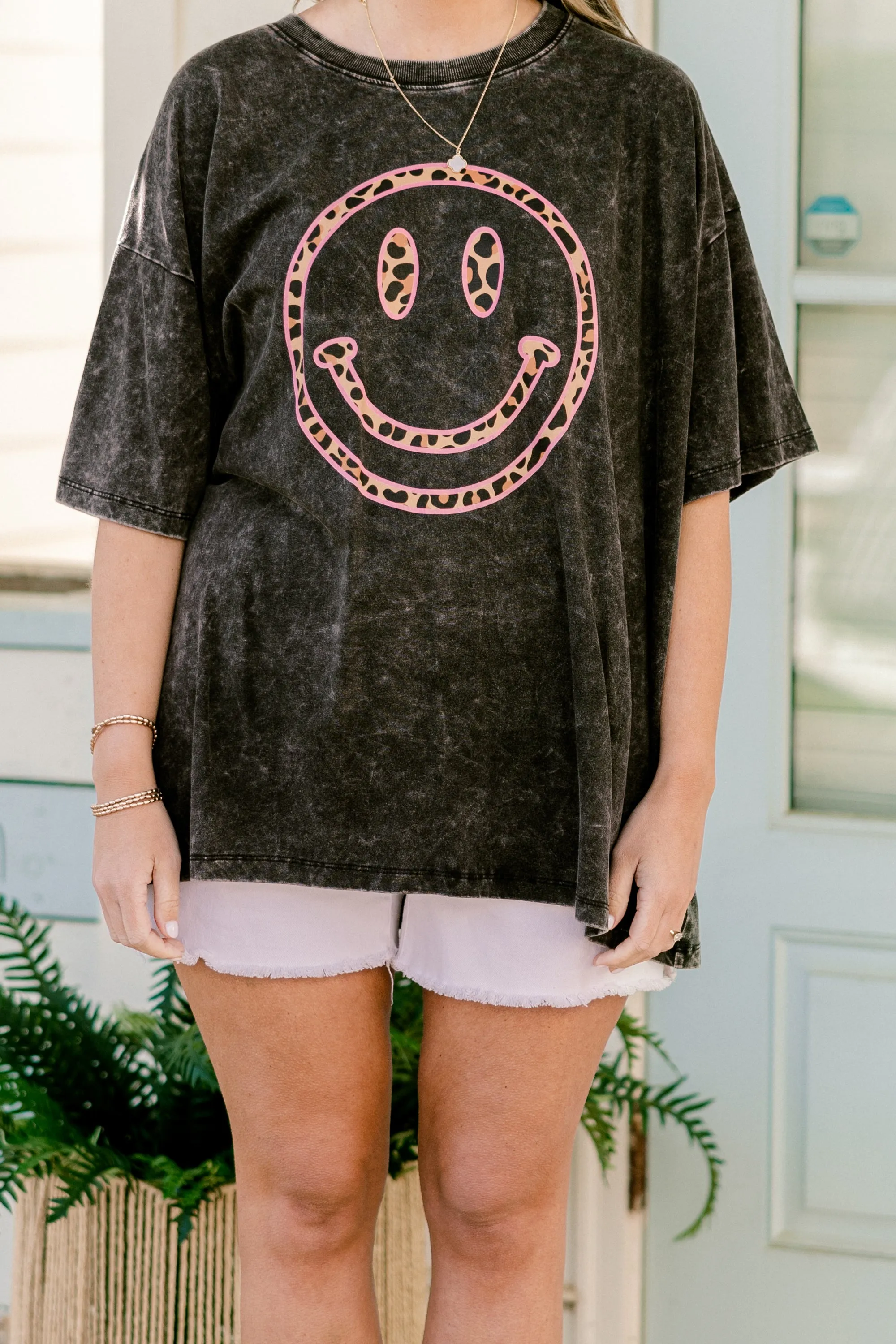 Bright Smiles Acid Wash Relaxed Tee, Ash Black