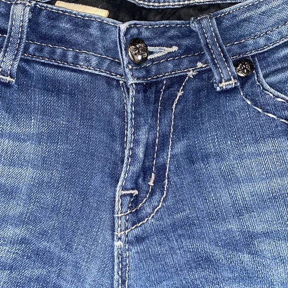 Buckle Exclusive Miss Me Skinny