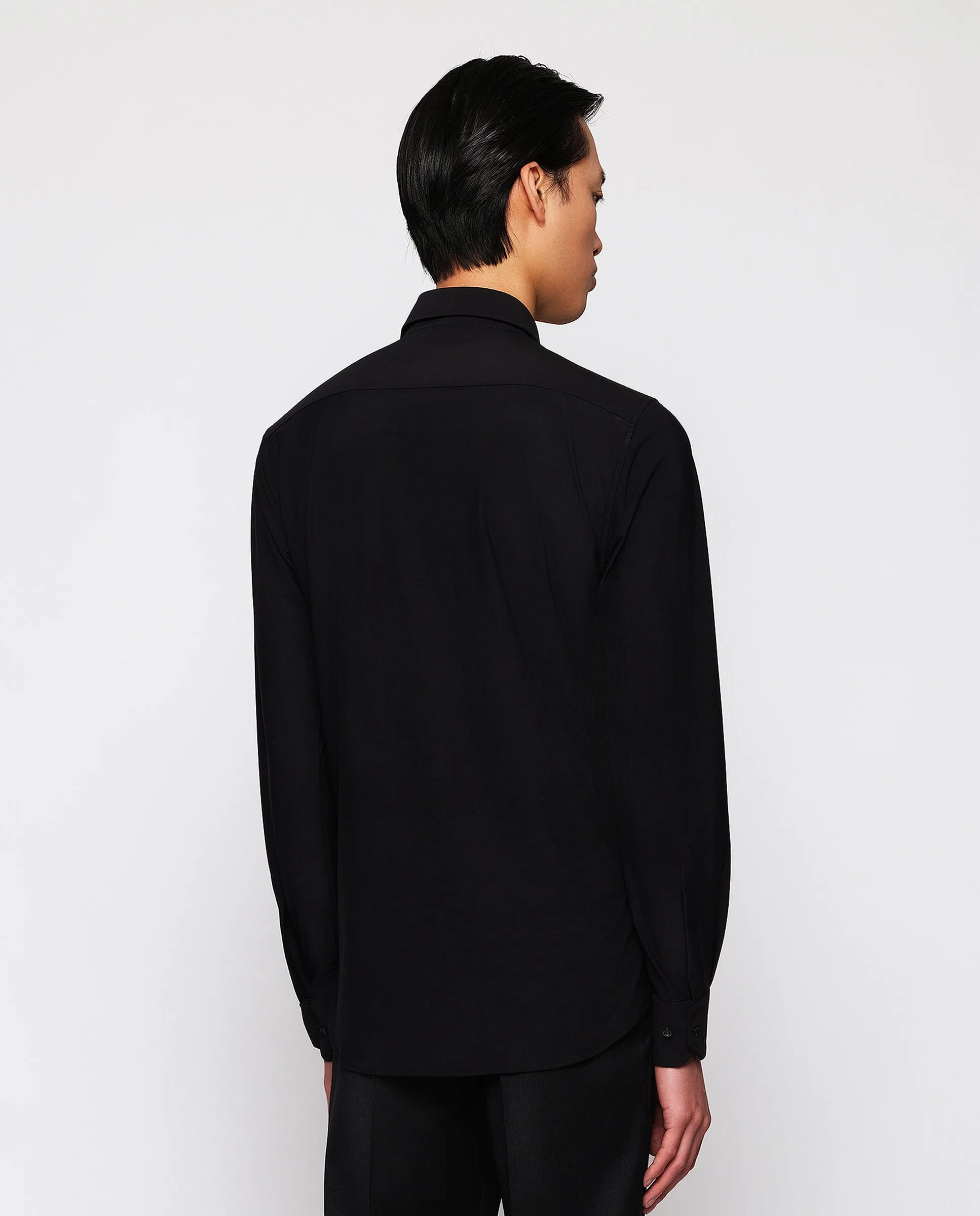 Camisa vestir técnica tailored fit negra
