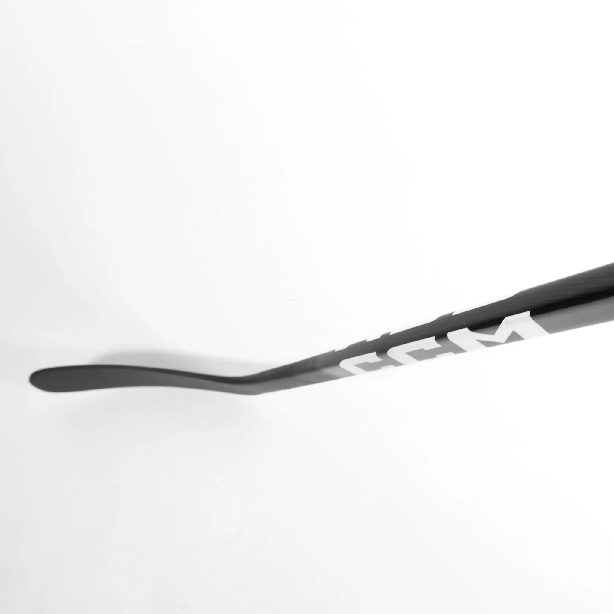 CCM RIBCOR 84K Intermediate Hockey Stick