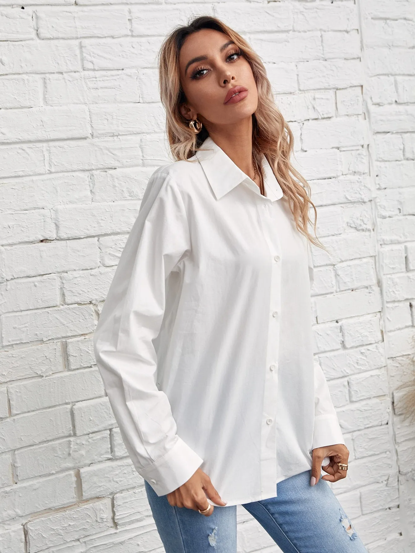 Cherry Vibes: Camisas y blusas de moda en 🌟