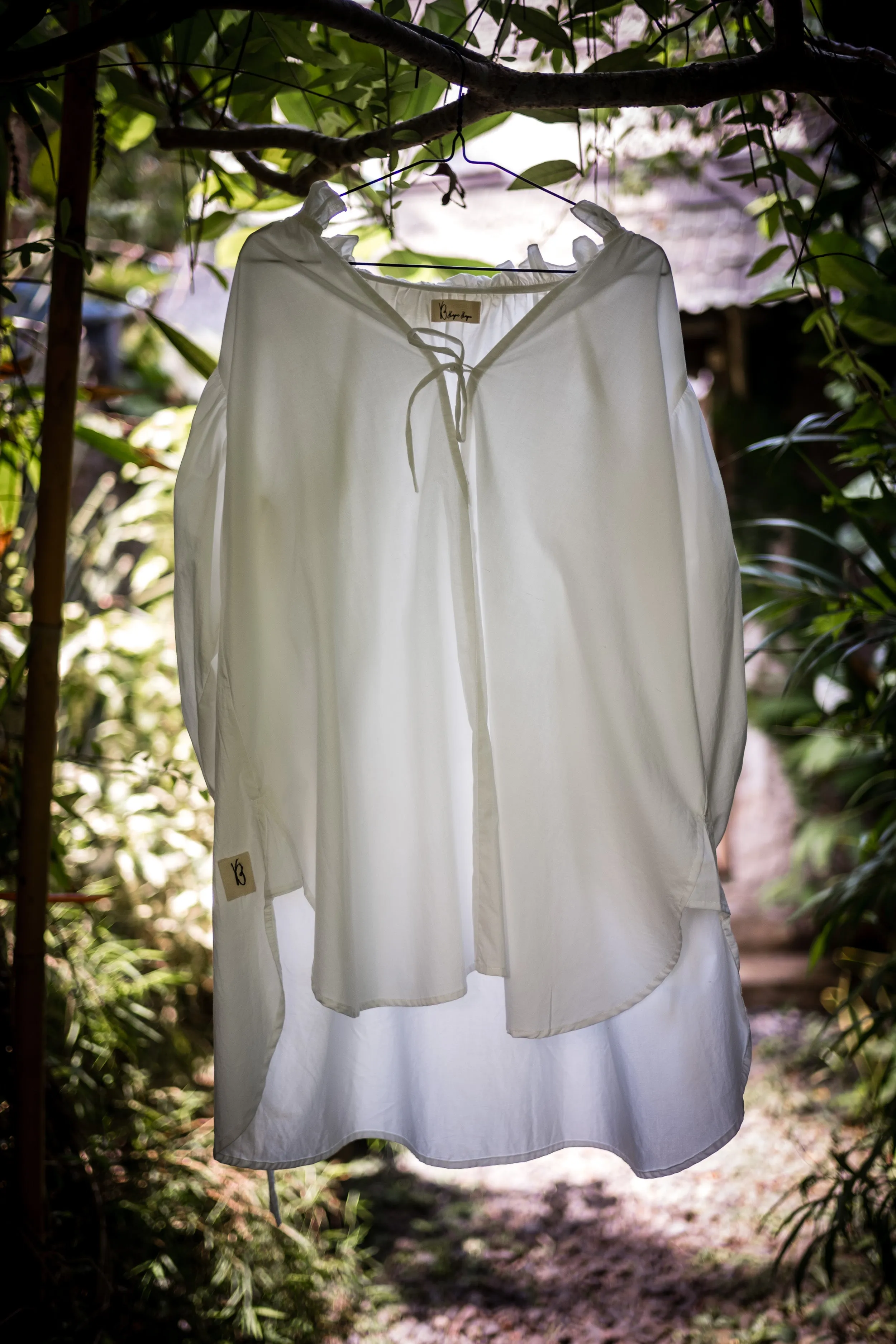 Dress fly away