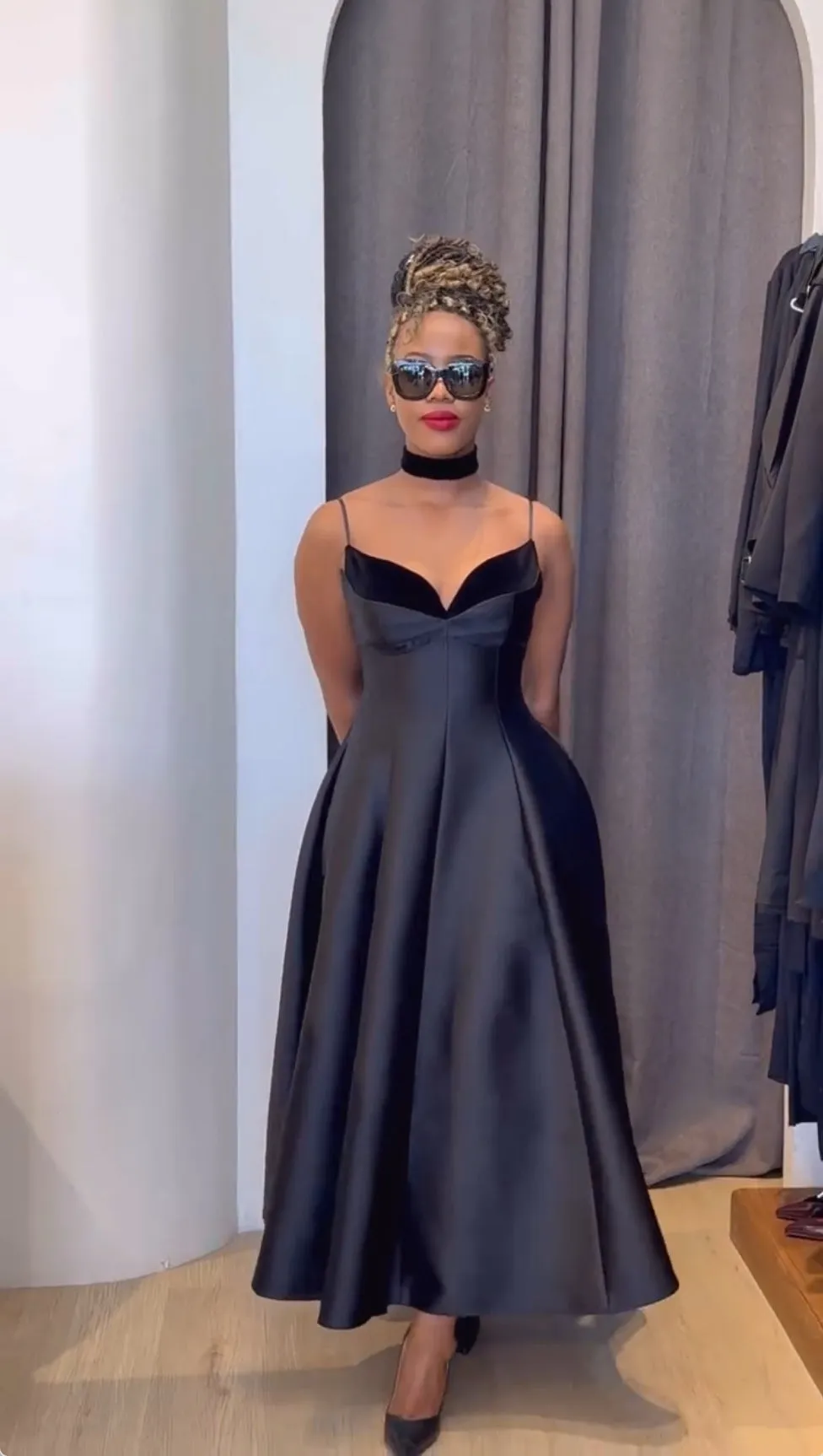 Elegant High-Waist A-Line Dress with Chic V-Neck Strap Design