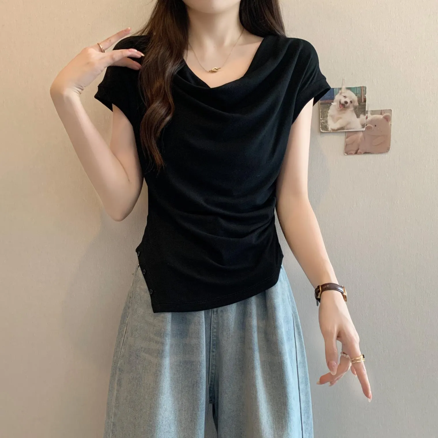 Flattering Women's T-Shirt Featuring Wrinkle Effect and Asymmetrical Hem