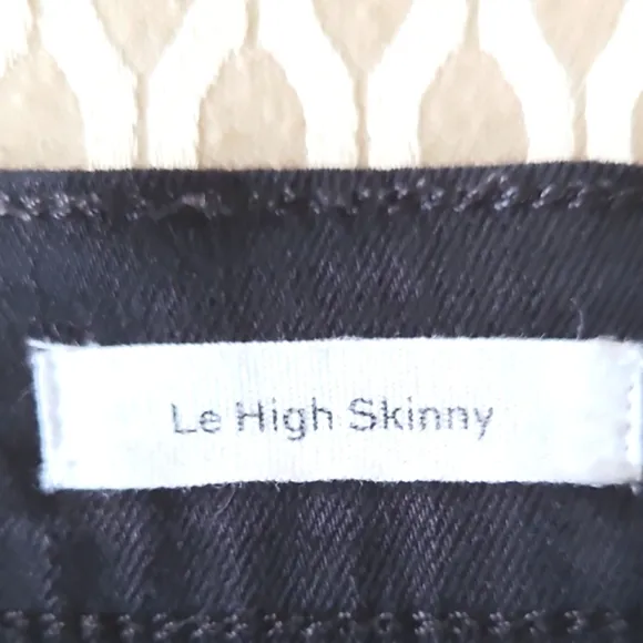 Frame Denim Women's Skinny Jeans Black. Le High Skinny. Size 28. Like New.