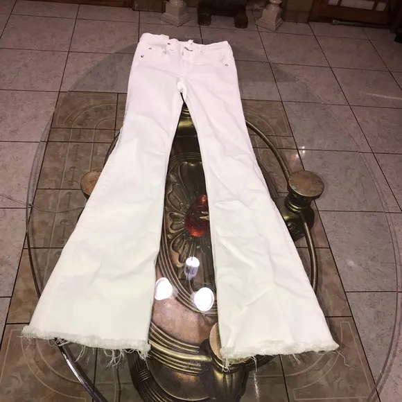 Frame skinny size 30 inseam a 28 very nice jeans