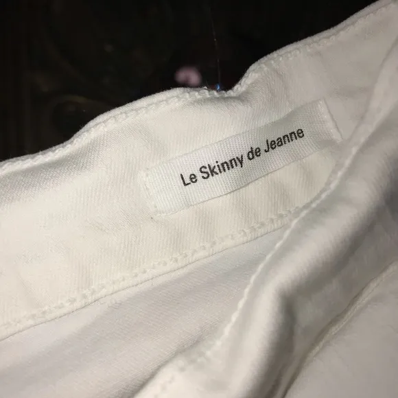 Frame skinny size 30 inseam a 28 very nice jeans