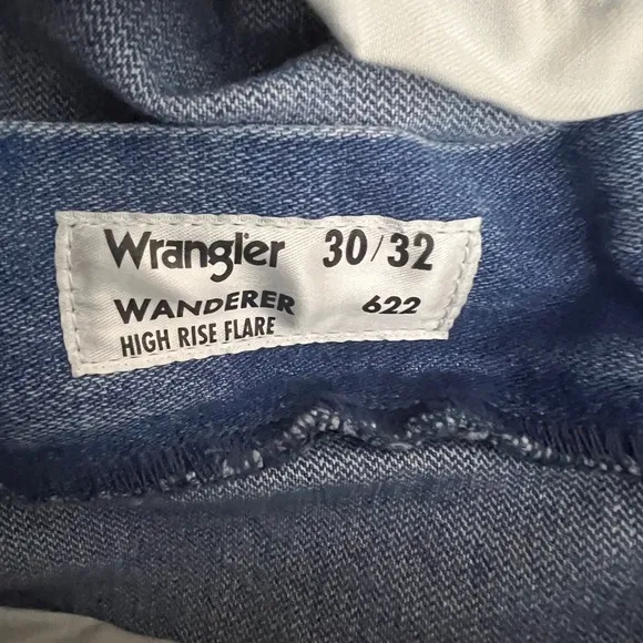 Free People X Wrangler Wanderer Medium Wash High Rise Flared Jeans Size 30x32