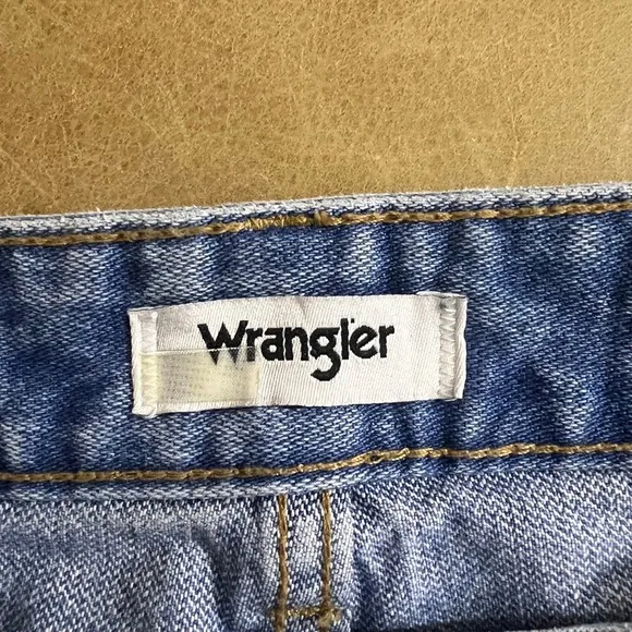 Free People X Wrangler Wanderer Medium Wash High Rise Flared Jeans Size 30x32