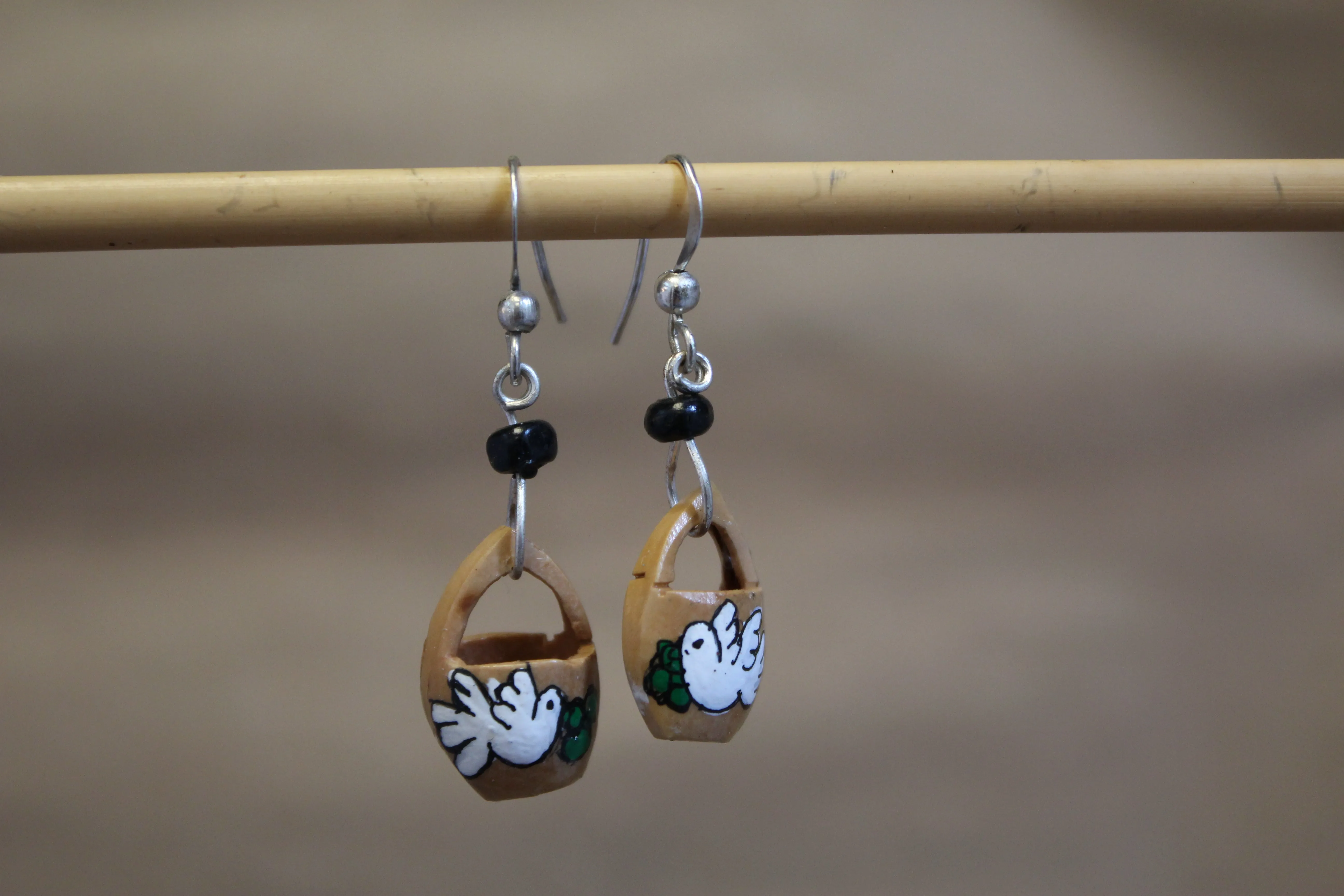 Jaraguá Carved Peace Basket Earrings