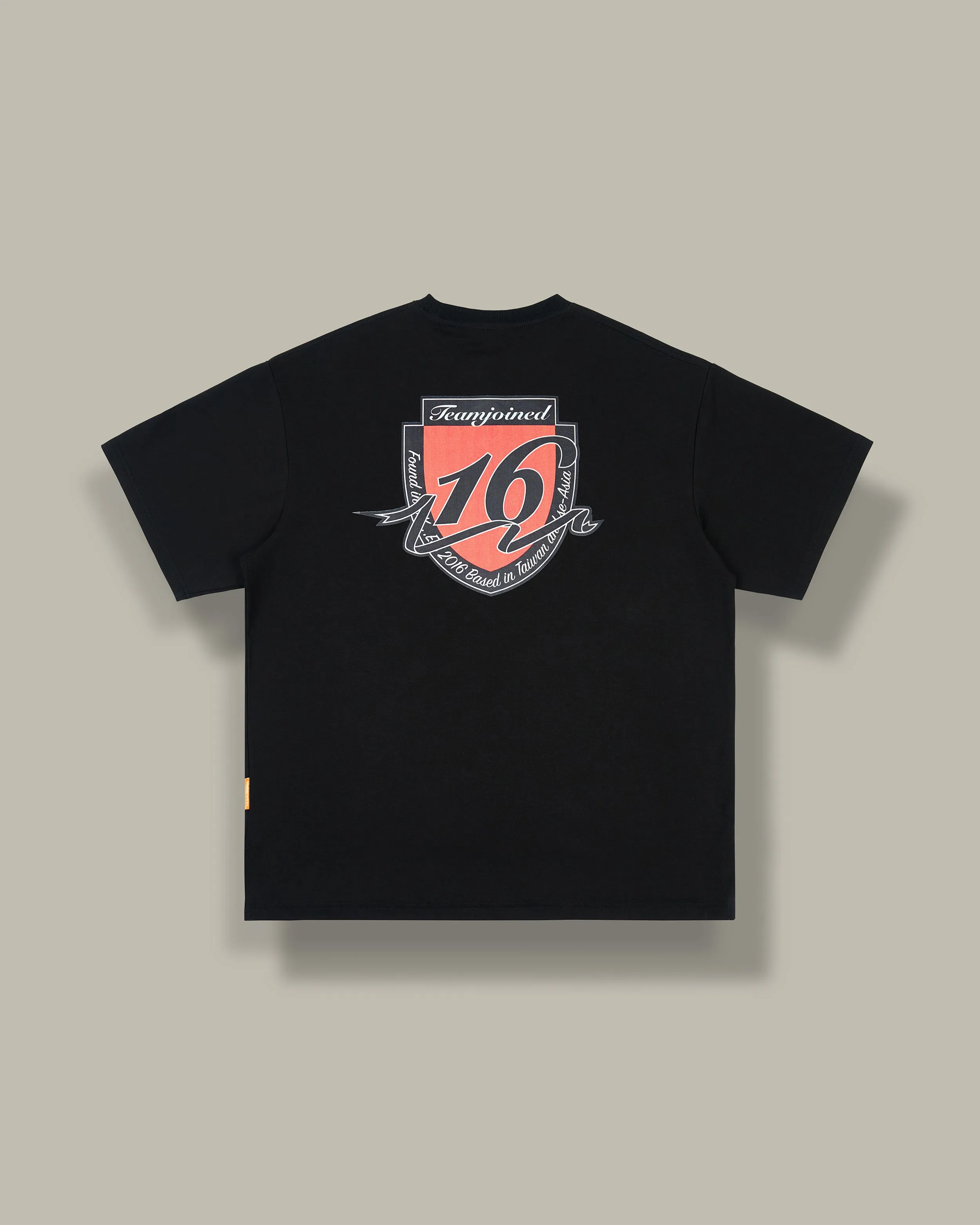 Joined® 8 Anniv. 16 Shield Oversized
