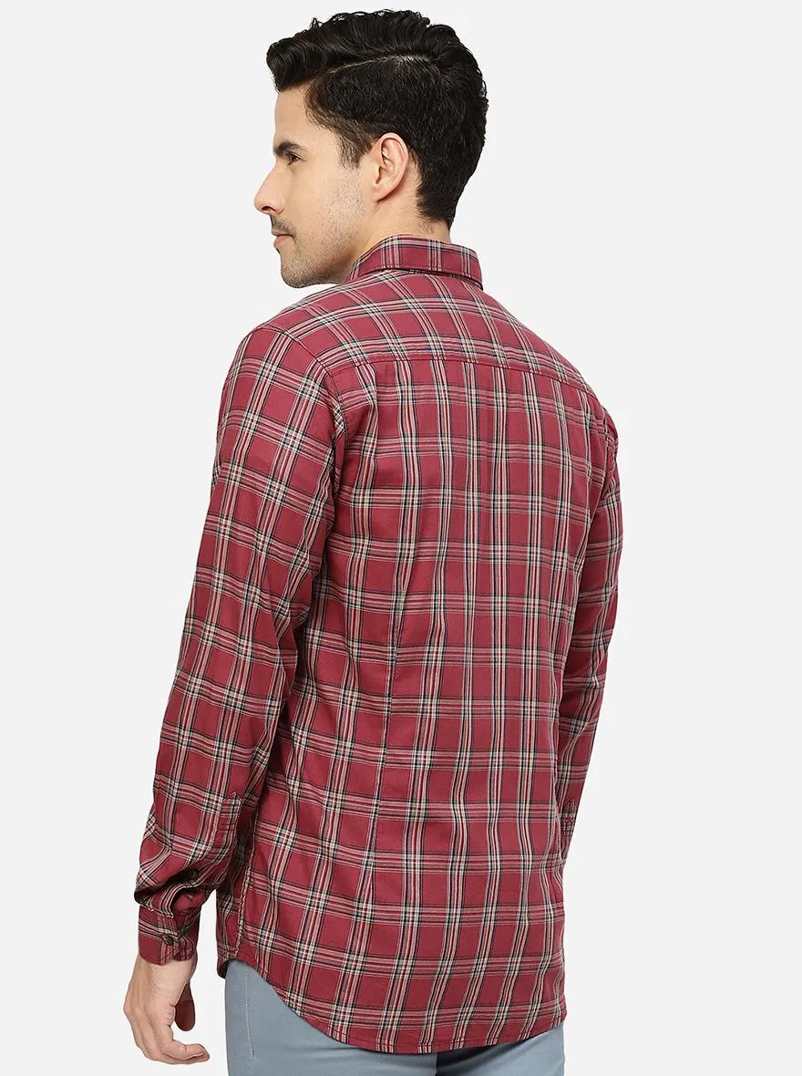 Maroon Checked Slim Fit Casual Shirt | JadeBlue