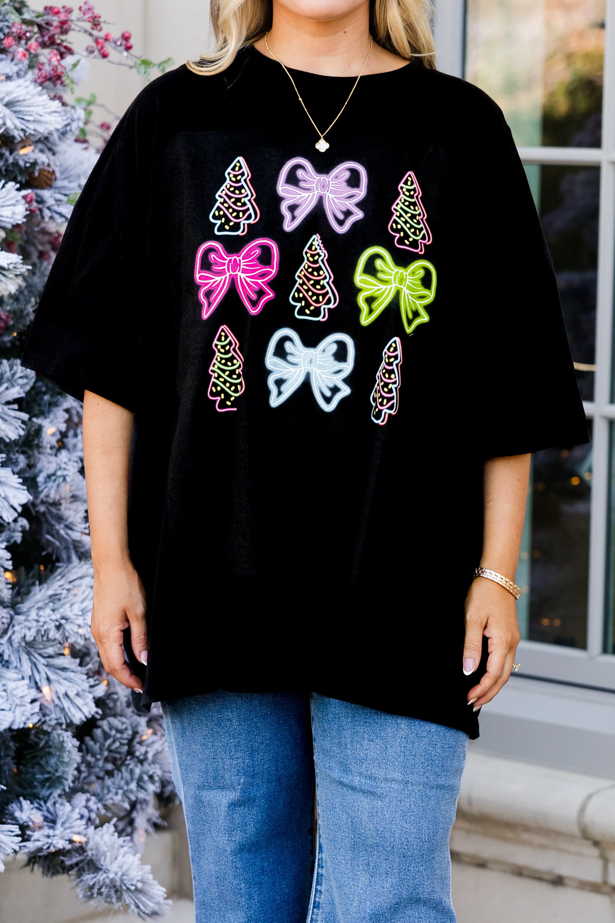 Merry Glow-mas Boyfriend Tee, Black