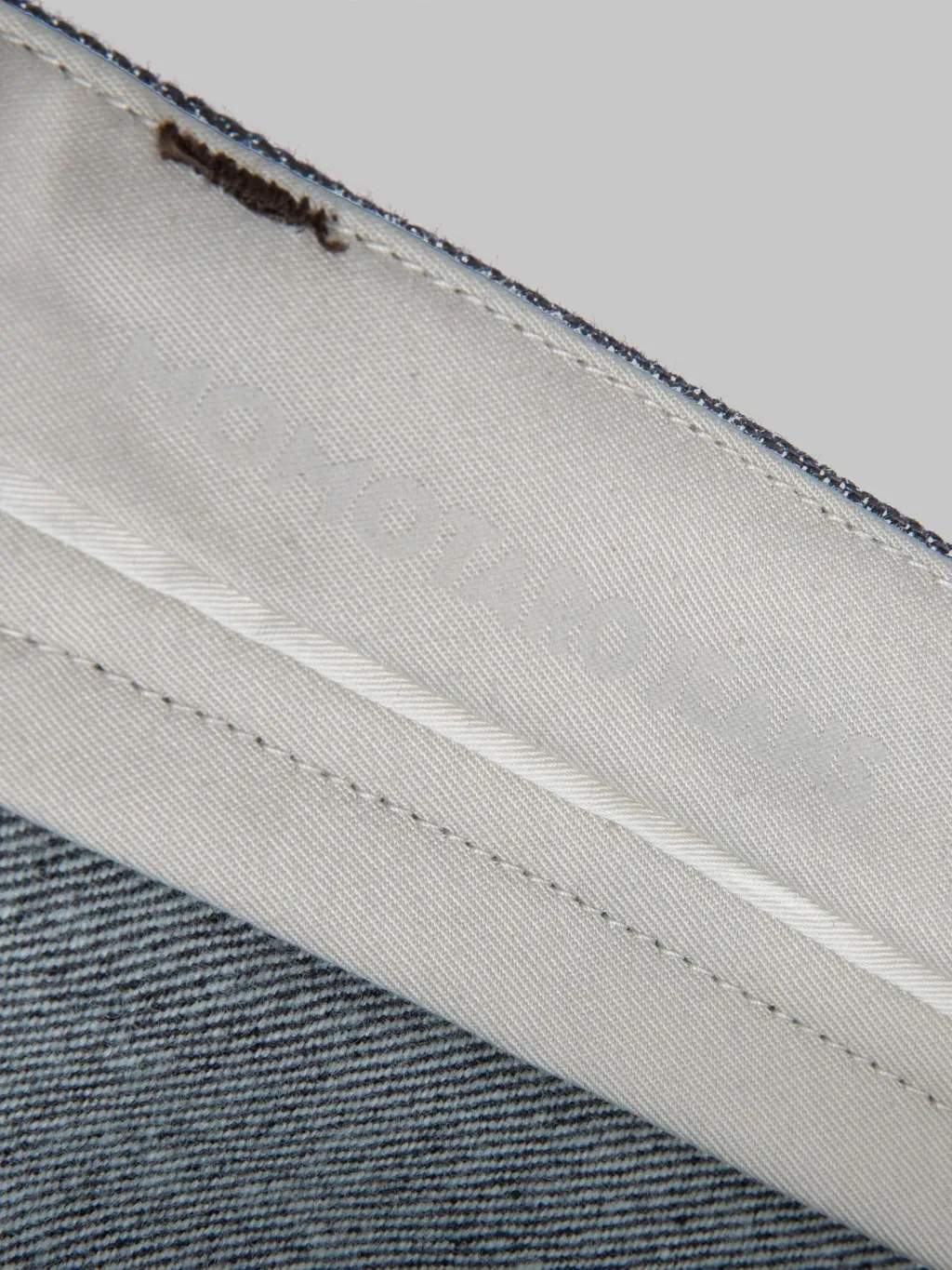 Momotaro MMJZ0203 13.7oz #200 "Cashmere" Tapered Jeans