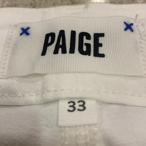 NWOT PAIGE Rianne High Waist White Cuffed Jeans in Size 33