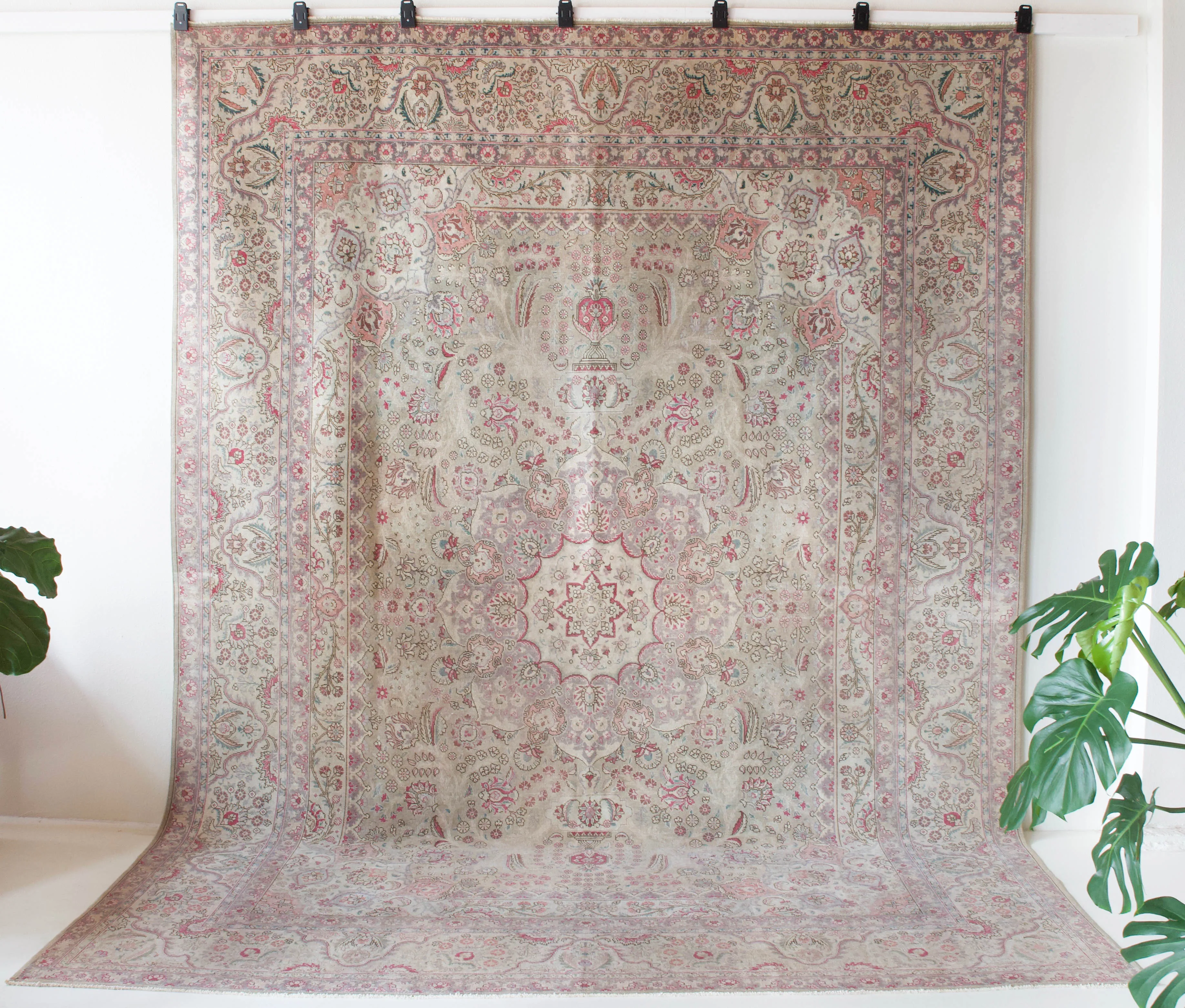 Persian Rug 9'5"x12'3"
