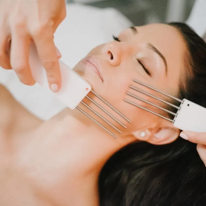 Premier  Facial