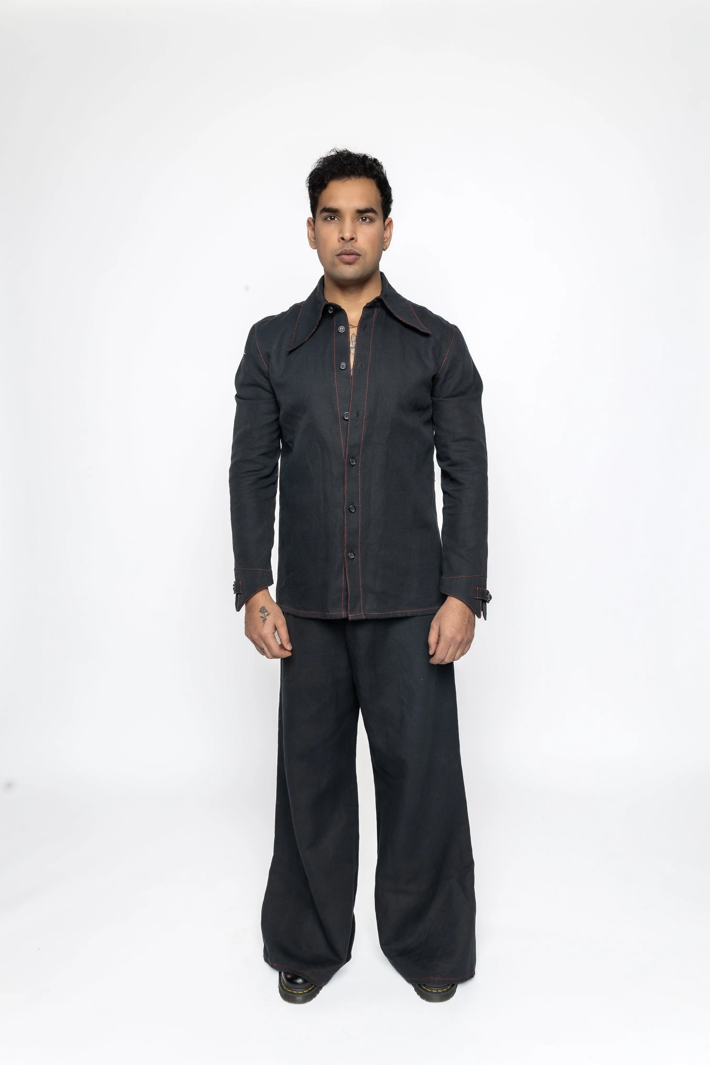 Razor Collar Shirt in Black Cotton Linen Mix