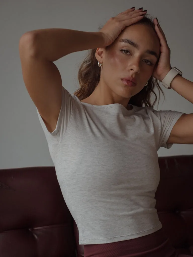 SIMPLY TEE  - CREAMY GRAY
