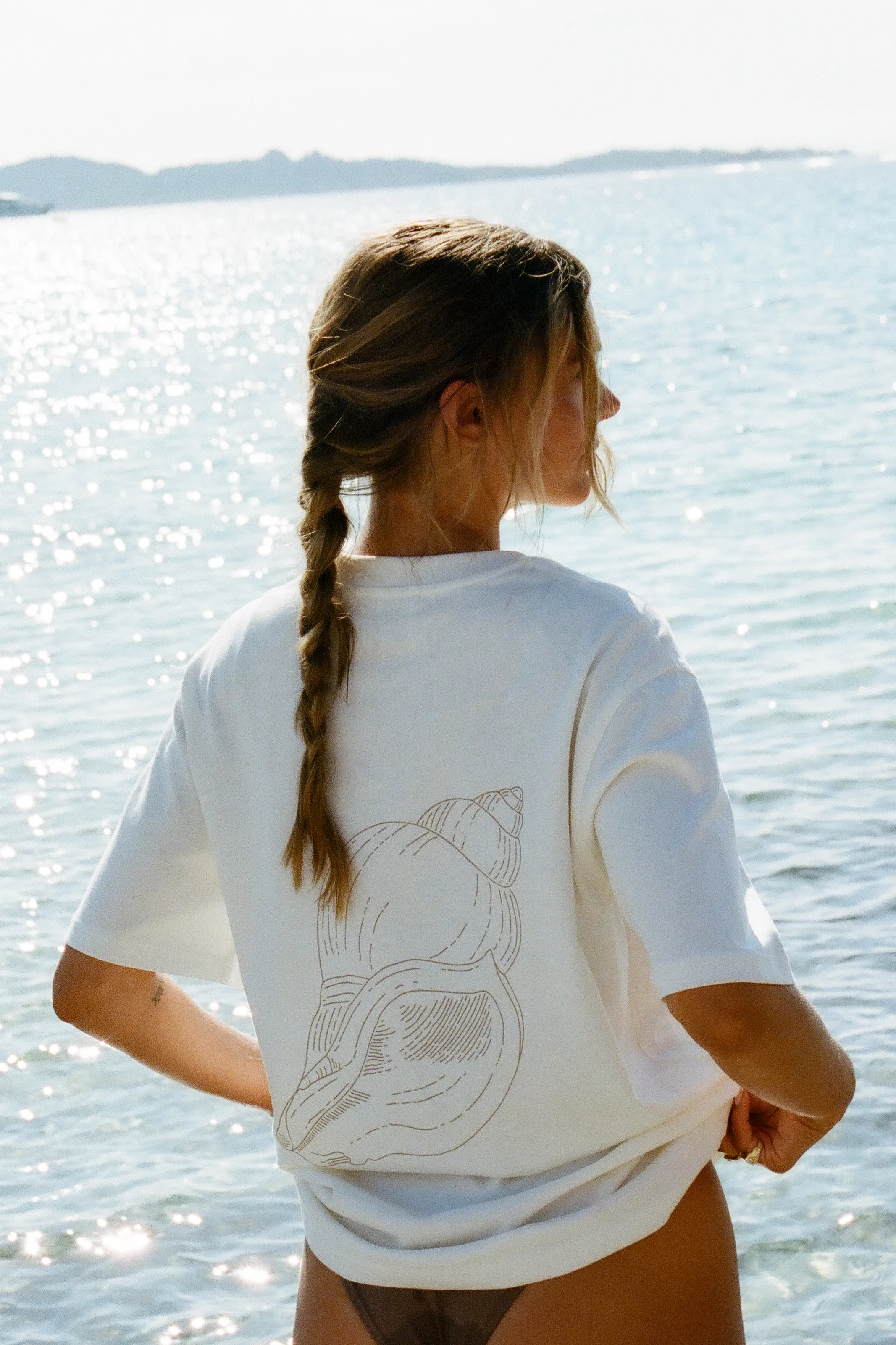SKATE1 TEE