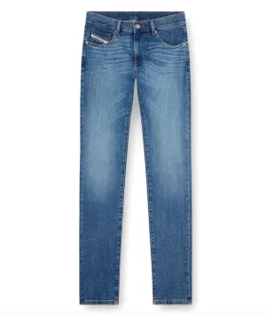 Slim Fit Jeans with Medium Waist and Stretch Denim – Daniel