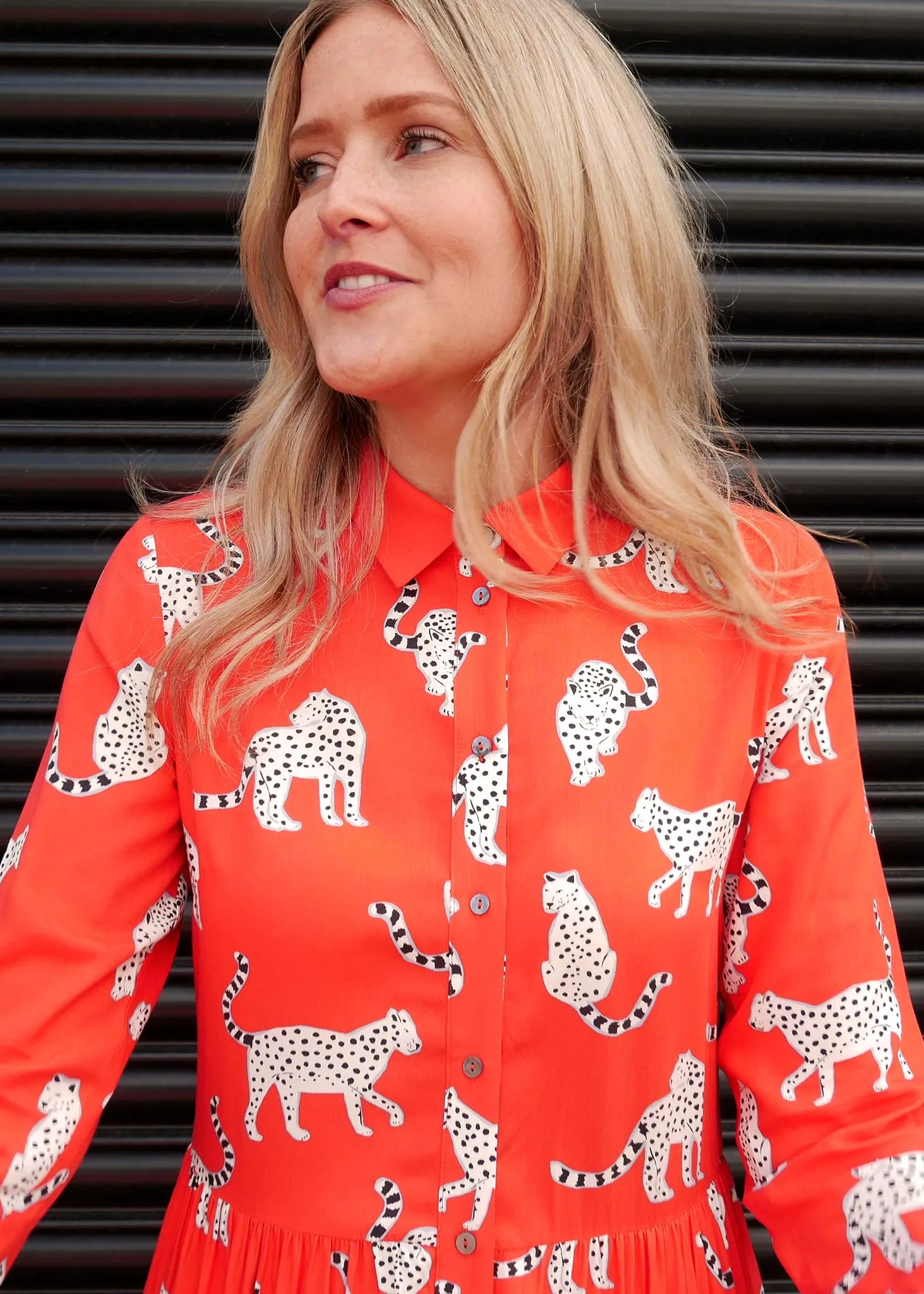 Snow Leopards EcoVero Midi Shirt Dress