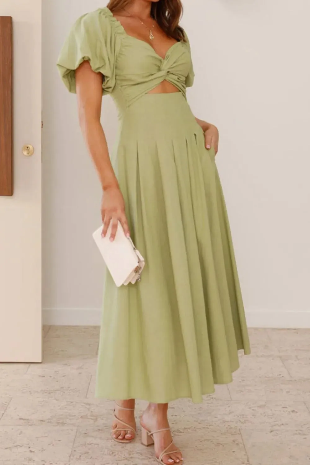 Sweetheart Neck Puff Sleeve Dress