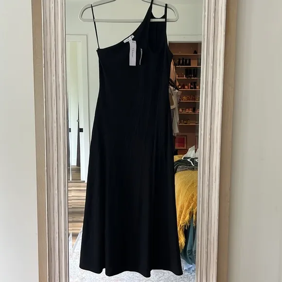 TOPSHOP NWT‎ Asymmetrical One Shoulder Ribbed Black Maxi Size US 0-2