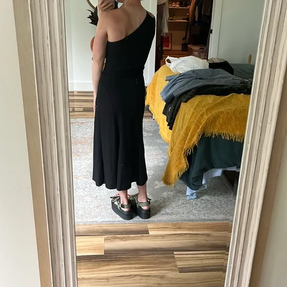 TOPSHOP NWT‎ Asymmetrical One Shoulder Ribbed Black Maxi Size US 0-2