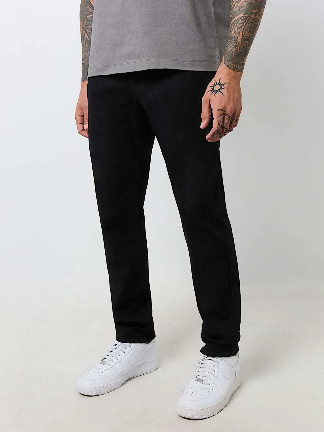 True Religion Sn Geno Skinny Fit Black Mid Rise Solid Jeans