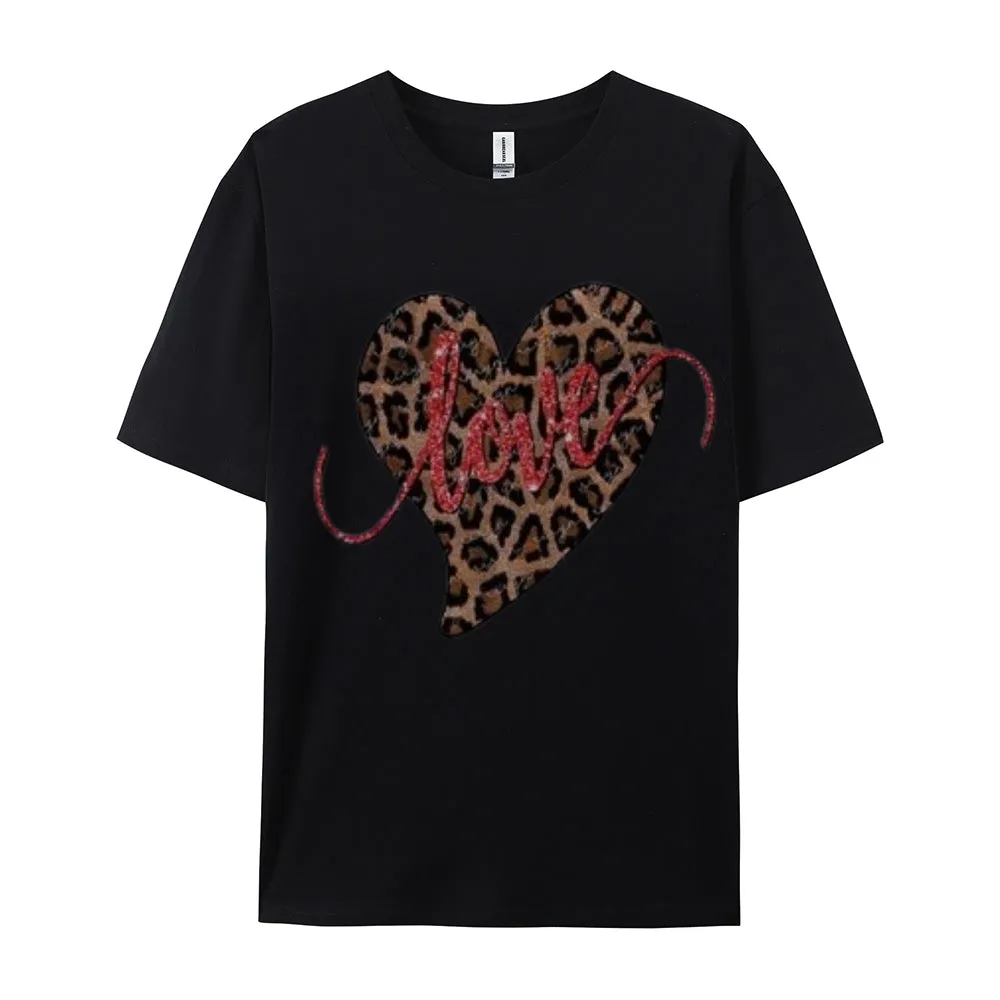 Women Love Leopard Heart Valentine's Day Print  Graphic T-shirt