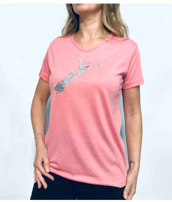 Womens T - Embroided Map - Sml